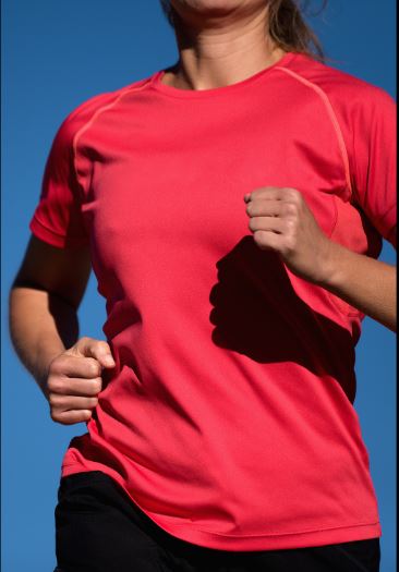 female jogger with pink shirt